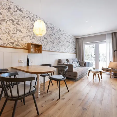 Lindenhof 1887 Hotel Lunden