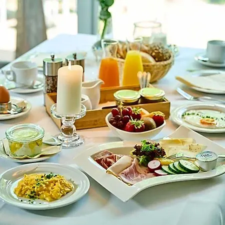 Hotel Lindenhof 1887 - & Restaurant Lunden