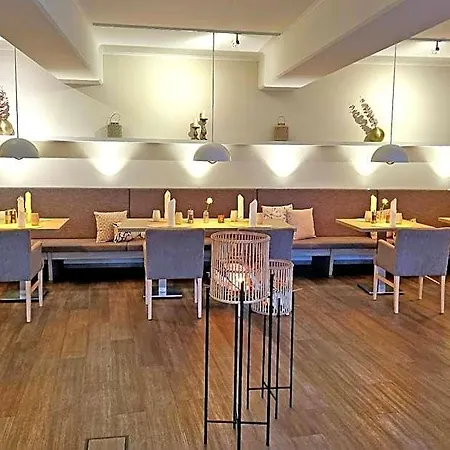 Lindenhof 1887 - & Restaurant 3* Lunden